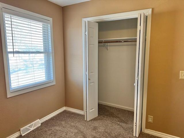 1408 Richard Avenue, Parsons, KS 67357