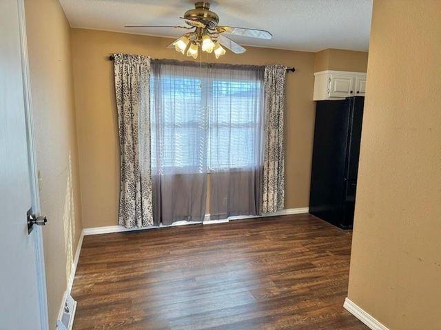 1408 Richard Avenue, Parsons, KS 67357