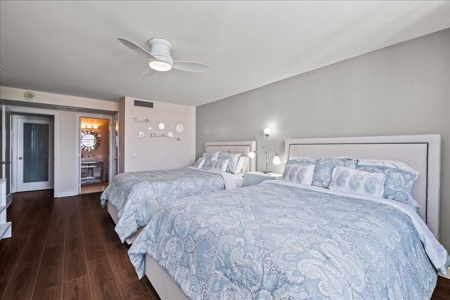 1890 S Ocean Drive PH4, Hallandale Beach, FL 33009