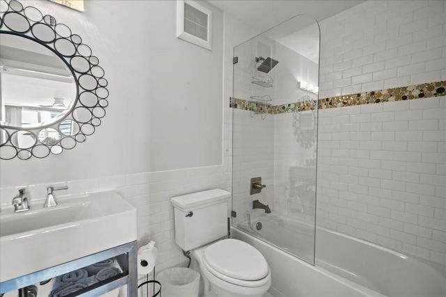 1890 S Ocean Drive PH4, Hallandale Beach, FL 33009