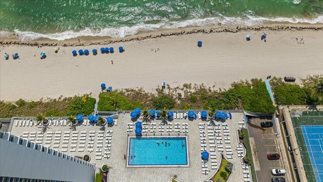 1890 S Ocean Drive PH4, Hallandale Beach, FL 33009