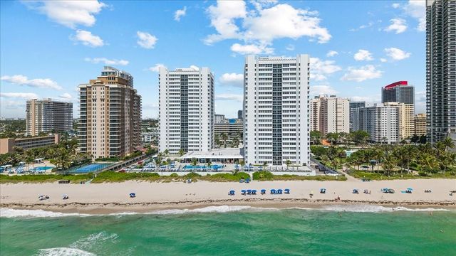 1890 S Ocean Drive PH4, Hallandale Beach, FL 33009