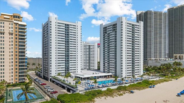 1890 S Ocean Drive PH4, Hallandale Beach, FL 33009