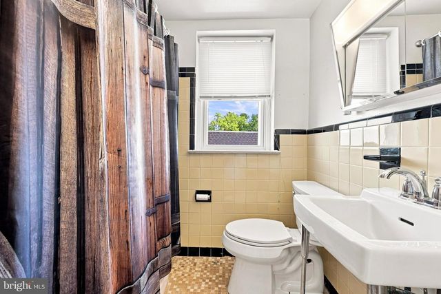807 HAMPSHIRE RD, Drexel Hill, PA 19026