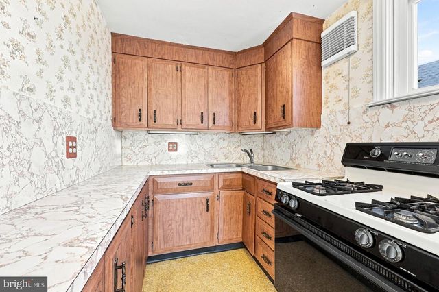 807 HAMPSHIRE RD, Drexel Hill, PA 19026