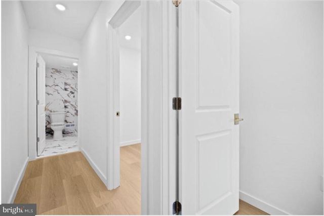 2215 N MUTTER ST, Philadelphia, PA 19133