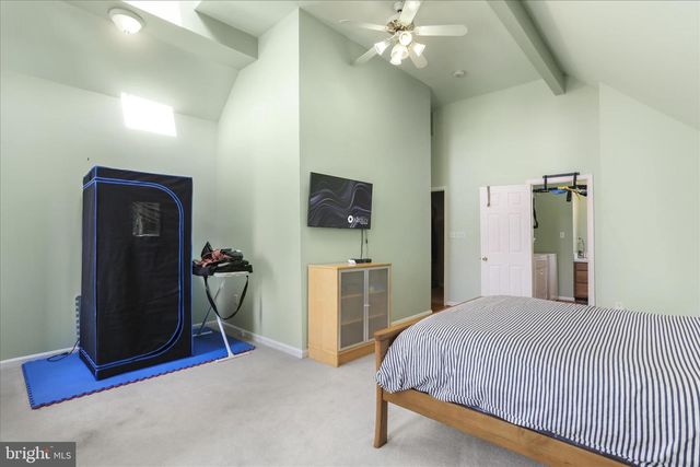 54 SUMAC LN, Harpers Ferry, WV 25425