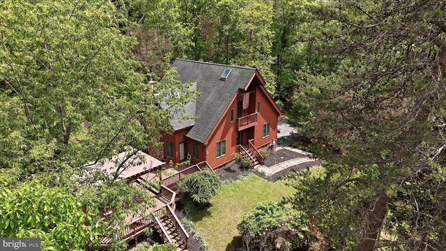 54 SUMAC LN, Harpers Ferry, WV 25425