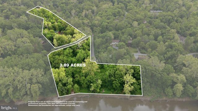 54 SUMAC LN, Harpers Ferry, WV 25425
