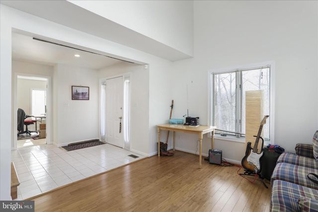 54 SUMAC LN, Harpers Ferry, WV 25425