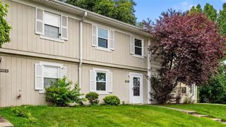 5725-L Bramblegate Road, Greensboro, NC 27409