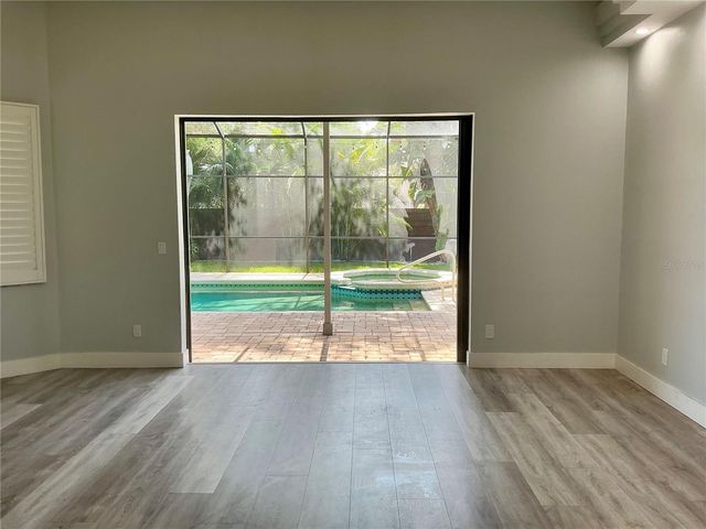 126 OLD OAK CIRCLE, Palm Harbor, FL 34683
