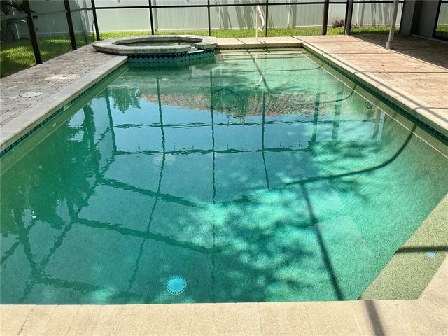 126 OLD OAK CIRCLE, Palm Harbor, FL 34683