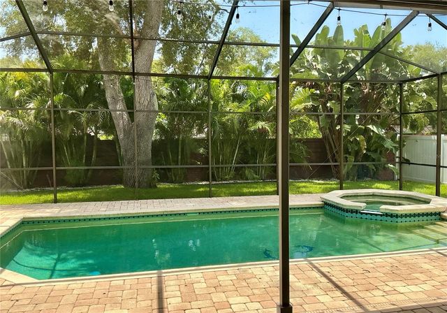 126 OLD OAK CIRCLE, Palm Harbor, FL 34683