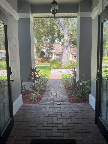 126 OLD OAK CIRCLE, Palm Harbor, FL 34683