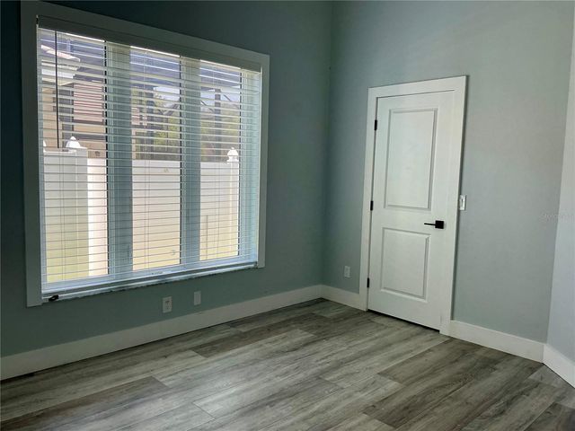 126 OLD OAK CIRCLE, Palm Harbor, FL 34683