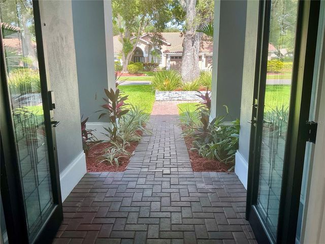 126 OLD OAK CIRCLE, Palm Harbor, FL 34683