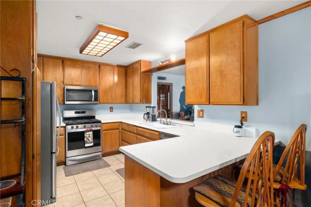 3044 Ohio Avenue, San Bernardino, CA 92407