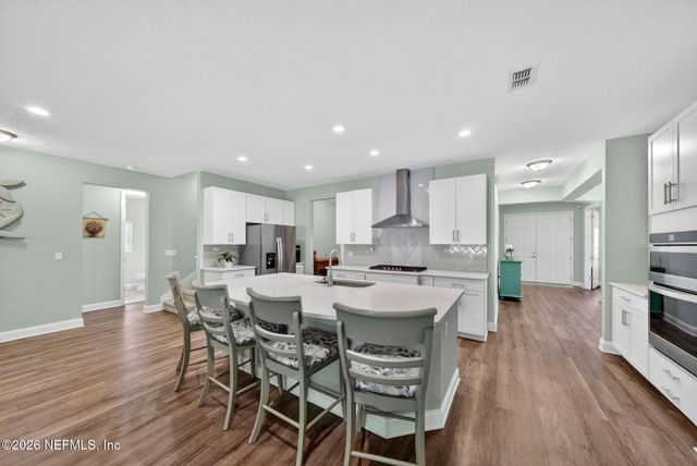 604 WILLOW LAKE Drive, St. Augustine, FL 32092