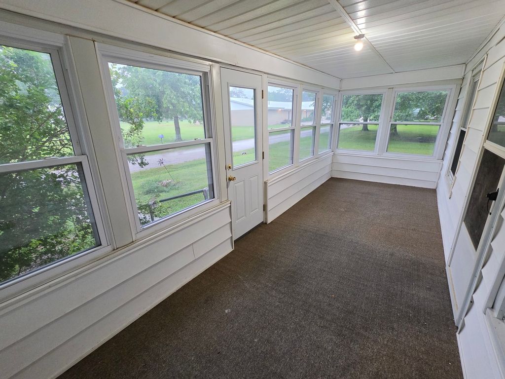 Image 19 of property listing at 1204 N Dawley Street, Salem, IL 62881