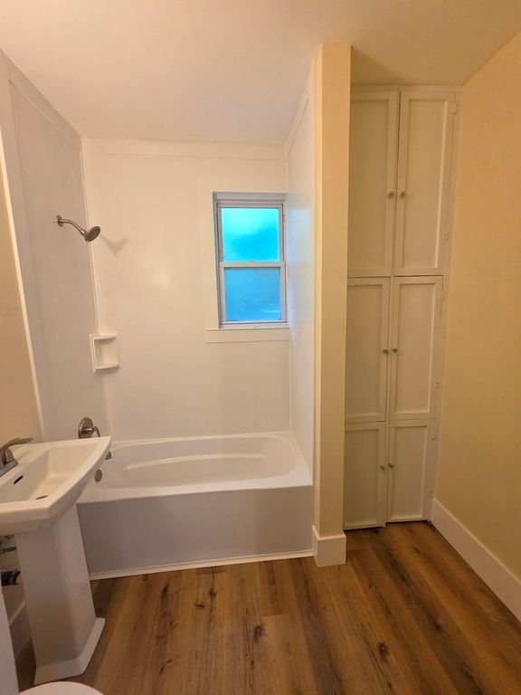 Image 26 of property listing at 1204 N Dawley Street, Salem, IL 62881