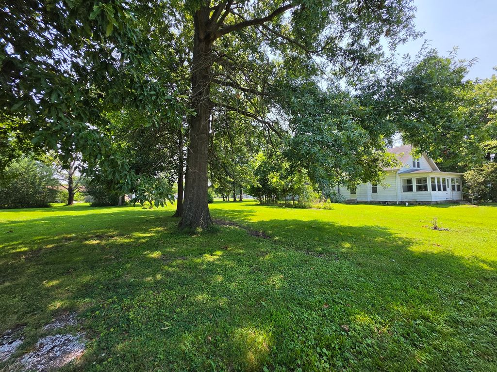 Image 60 of property listing at 1204 N Dawley Street, Salem, IL 62881