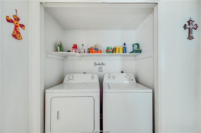 1526 Pine Ridge Drive C, College Station, TX 77840