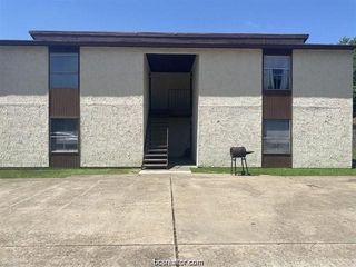 1526 Pine Ridge Drive C, College Station, TX 77840