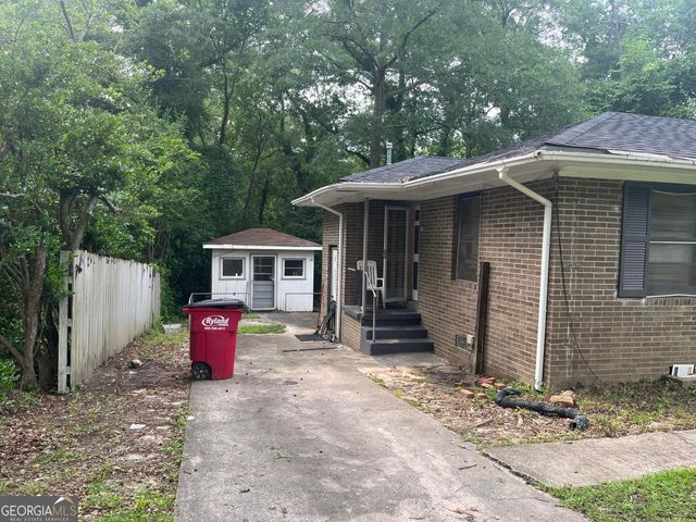 2526 Kensington Road, Macon, GA 31211