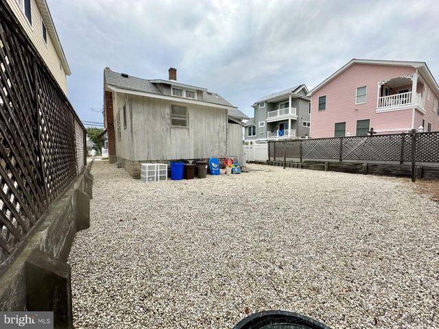 803 N ATLANTIC AVE, Beach Haven, NJ 08008