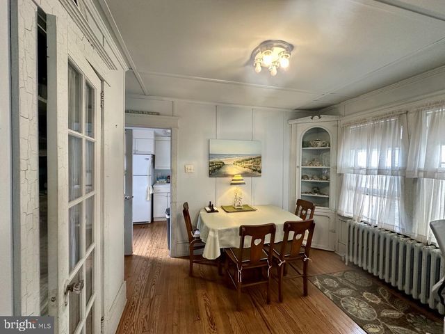 803 N ATLANTIC AVE, Beach Haven, NJ 08008