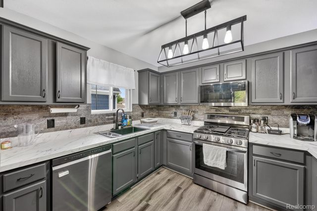 59720 W Brockton Street, New Haven Village, MI 48048