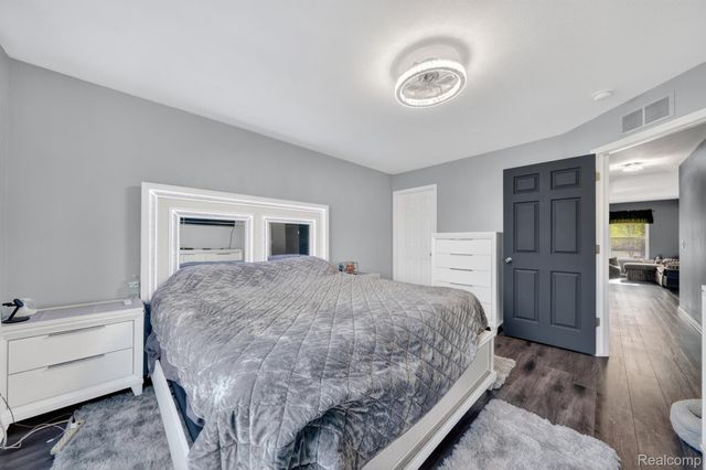 59720 W Brockton Street, New Haven Village, MI 48048