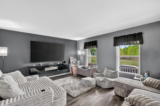 59720 W Brockton Street, New Haven Village, MI 48048