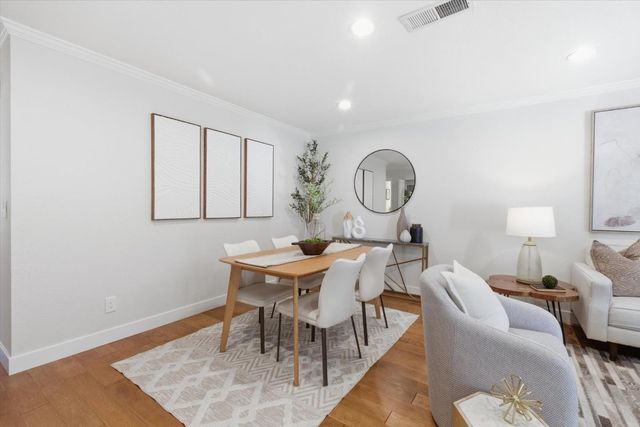 701 San Conrado Terrace 7, Sunnyvale, CA 94085