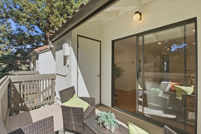 701 San Conrado Terrace 7, Sunnyvale, CA 94085