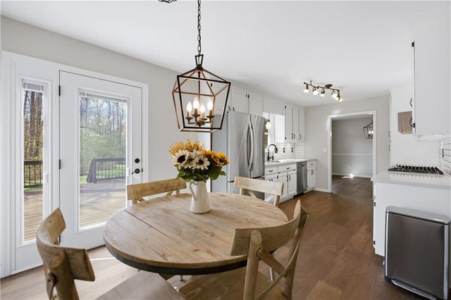 290 Oakmere Drive, Alpharetta, GA 30009