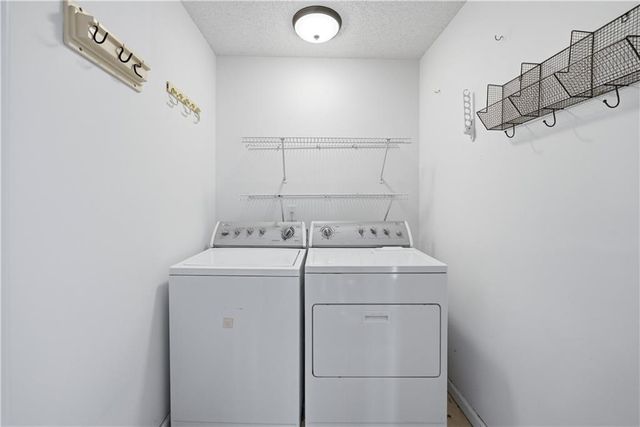 290 Oakmere Drive, Alpharetta, GA 30009