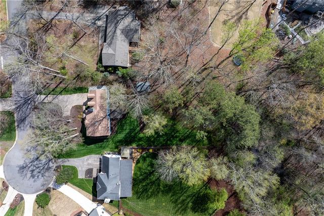 290 Oakmere Drive, Alpharetta, GA 30009