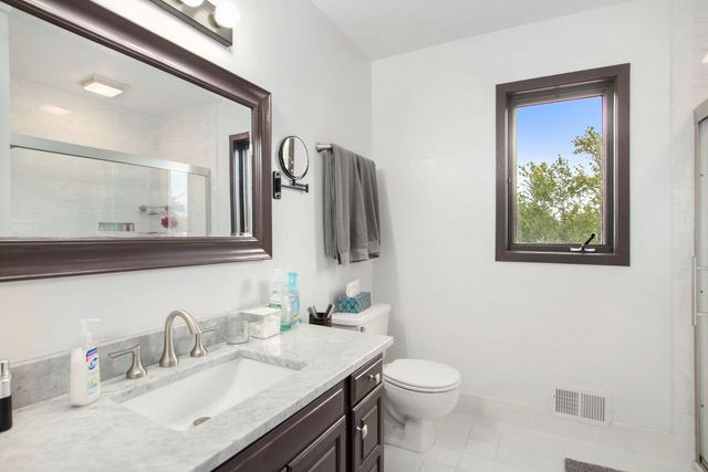 6103 142nd Avenue, Laketown Twp, MI 49423