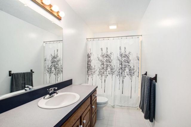 6103 142nd Avenue, Laketown Twp, MI 49423