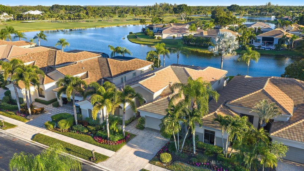10260 Blue Heron Point, West Palm Beach, FL 33412