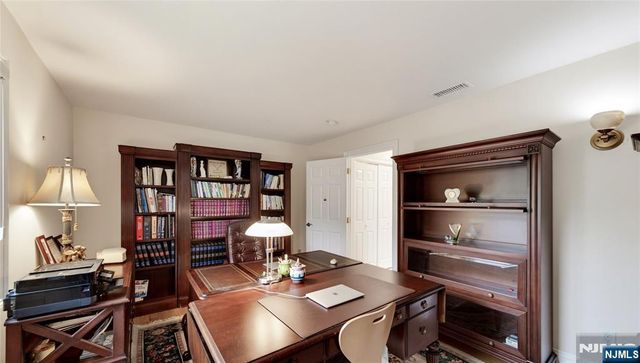 339 Tremont Avenue, Fort Lee, NJ 07024