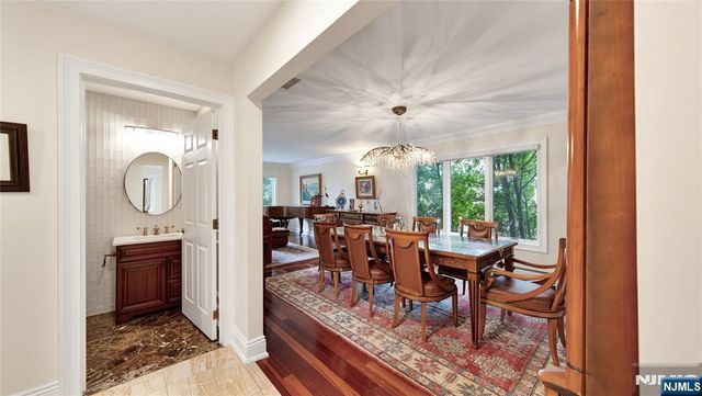 339 Tremont Avenue, Fort Lee, NJ 07024