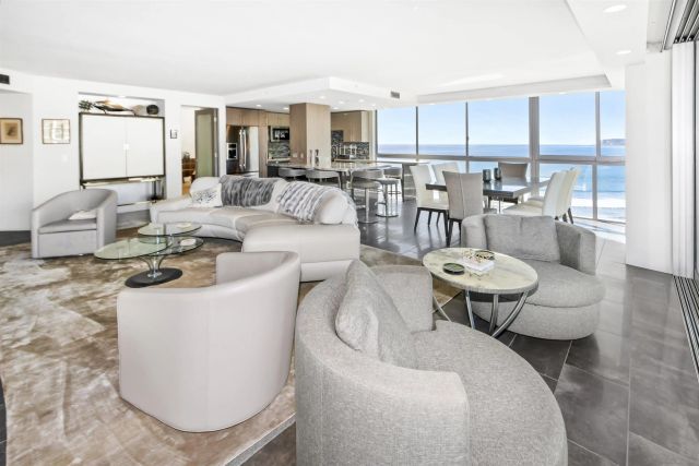 1780 Avenida Del Mundo 904, Coronado, CA 92118