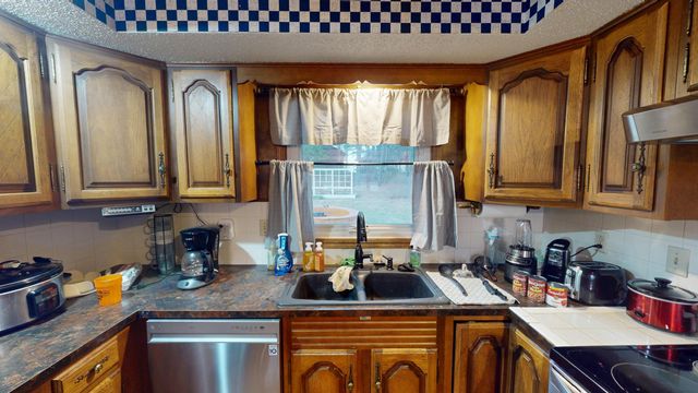 167 Tucker Cove, Ridgedale, MO 65739