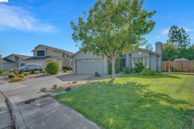 2921 Honeysuckle Cir, Antioch, CA 94531