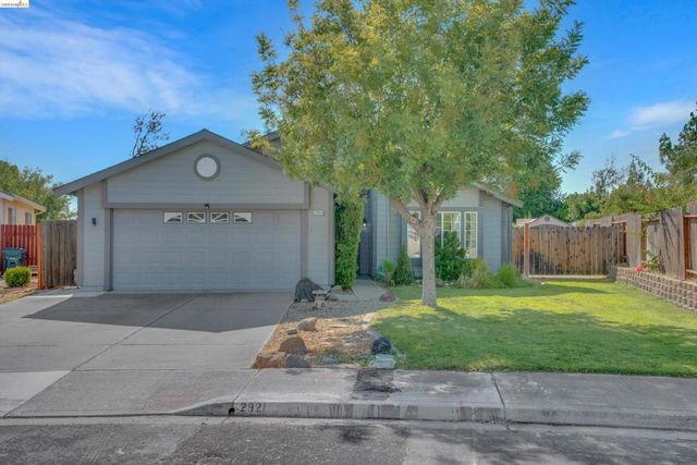 2921 Honeysuckle Cir, Antioch, CA 94531