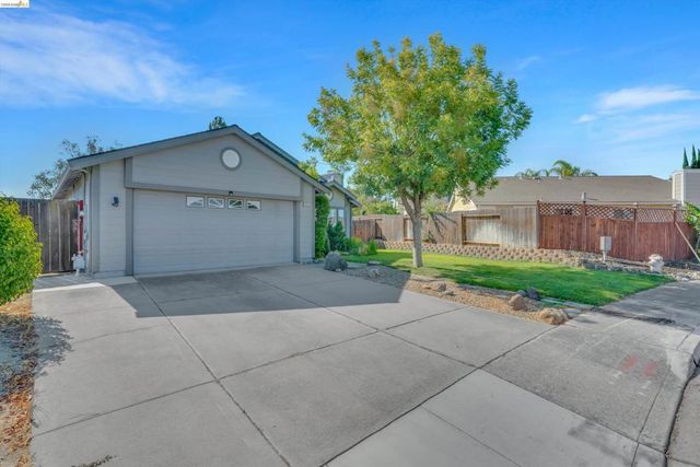 2921 Honeysuckle Cir, Antioch, CA 94531