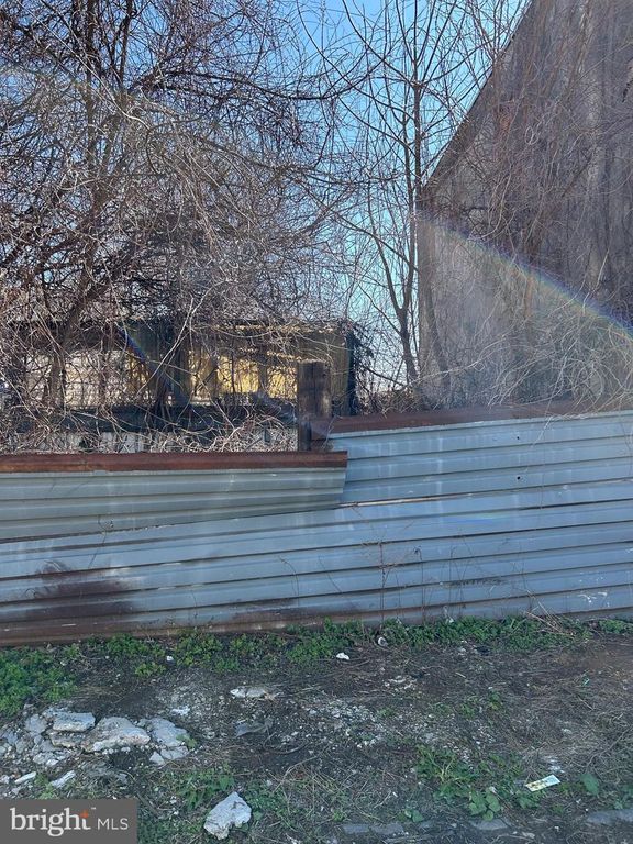 2521-2525 N MUTTER ST, Philadelphia, PA 19133